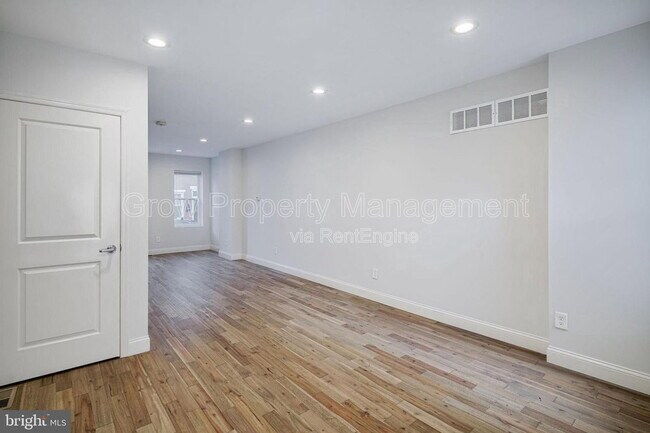 Foto del edificio - 2028 E Firth St