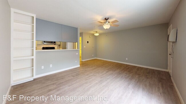 Foto del edificio - 4812 70th St