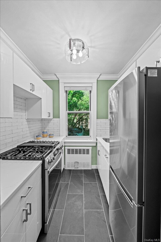 Foto del edificio - 629 Kappock St
