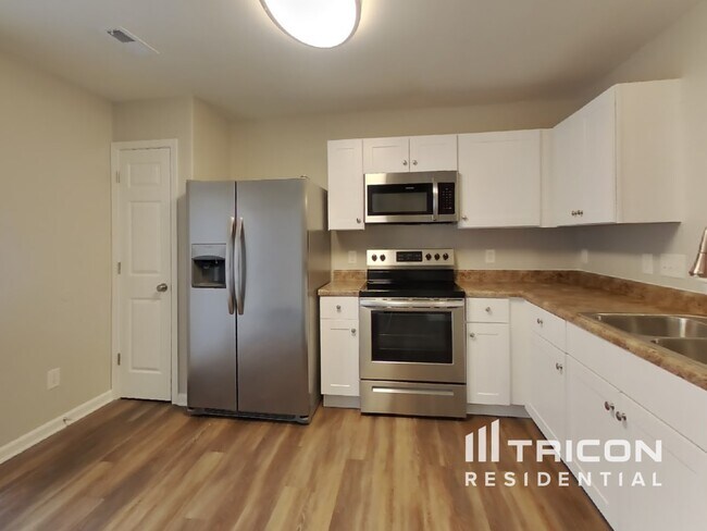 Foto del edificio - 7311 Fig Ln