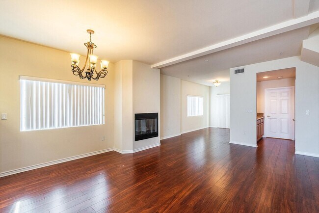 Foto del edificio - 11630 Hamlin St