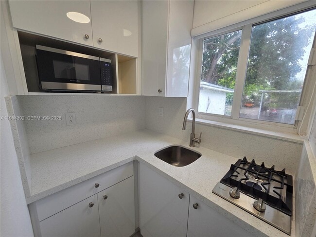 Foto del edificio - 6240 SW 21st St