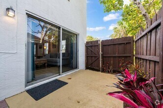 Building Photo - 308 Southwind 1 Ct