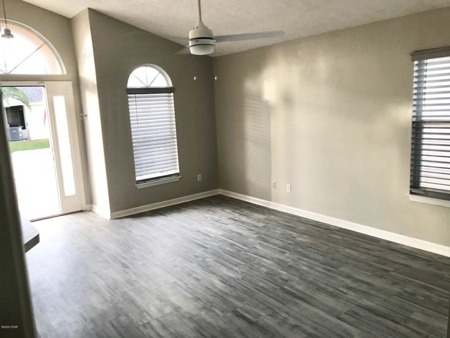 Building Photo - 11806 Sand Dune Dr