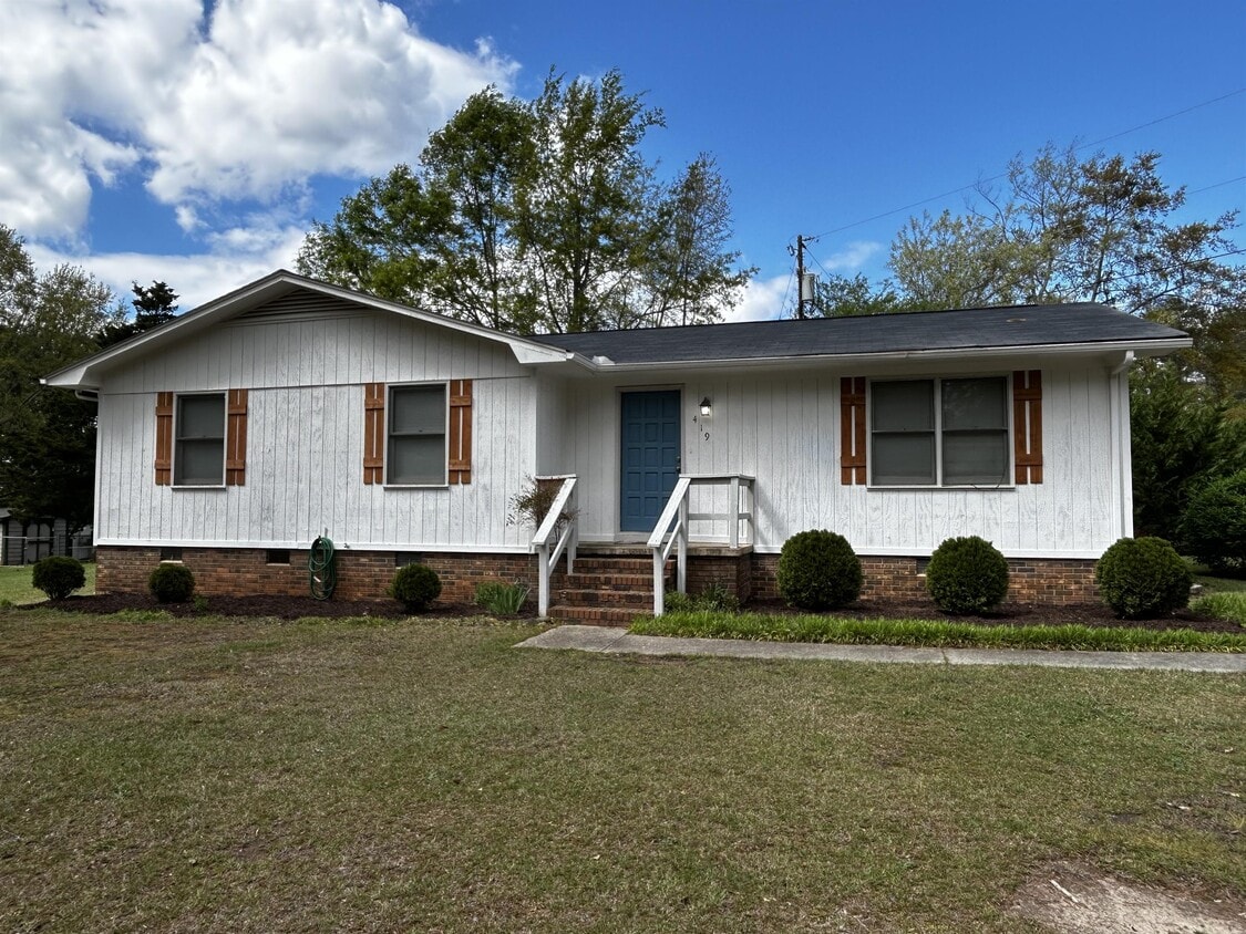 Photo - 419 Patterson St (Central, SC)