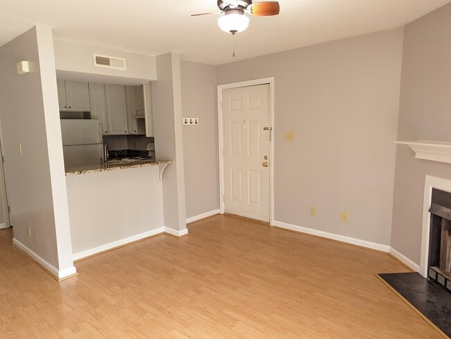 Building Photo - 3700 Chimney Ridge Pl