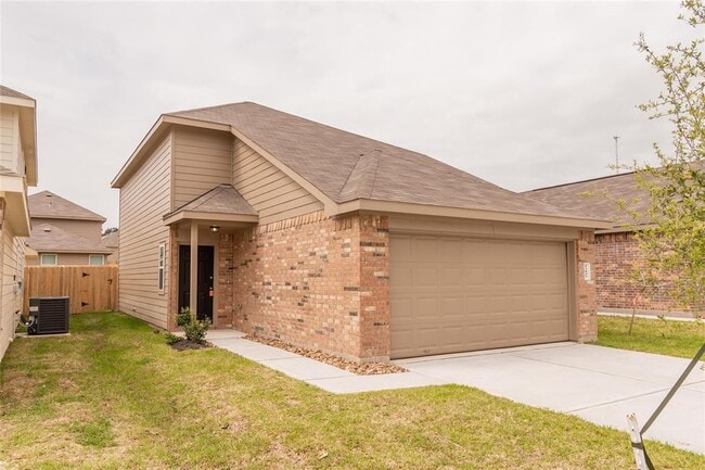 Building Photo - 13843 Forest Springs Ln