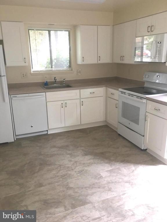 Foto del edificio - 6363 11th Rd N