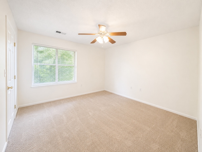 Building Photo - 6500 Matalin Pl