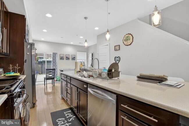 Foto del edificio - 1504 Earl St