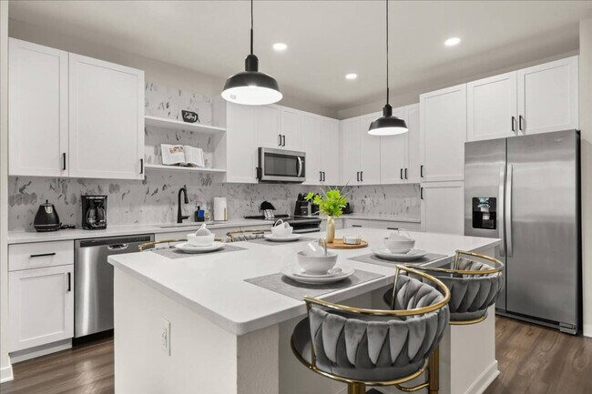 Building Photo - 1231 E Plant St