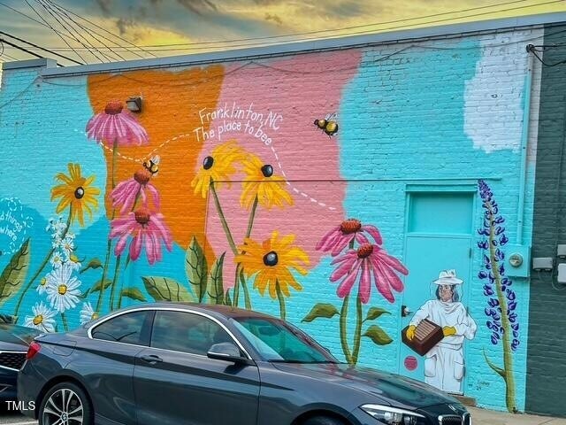 Foto del edificio - 220 Blandford St