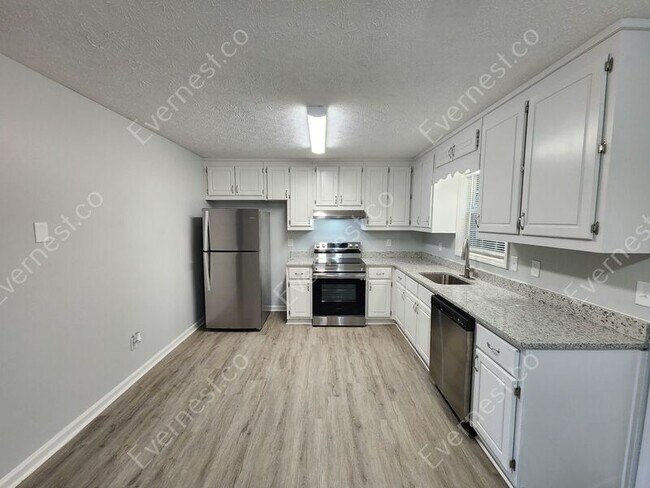 Foto del edificio - 1008 Granite Ln