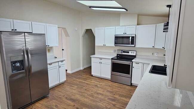 Foto del edificio - Charming 2bed 2bath home