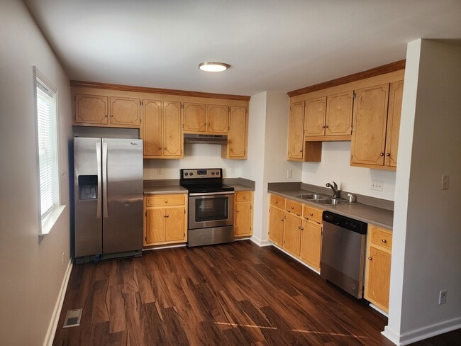 Building Photo - 12313 Beaver Hollow Ct