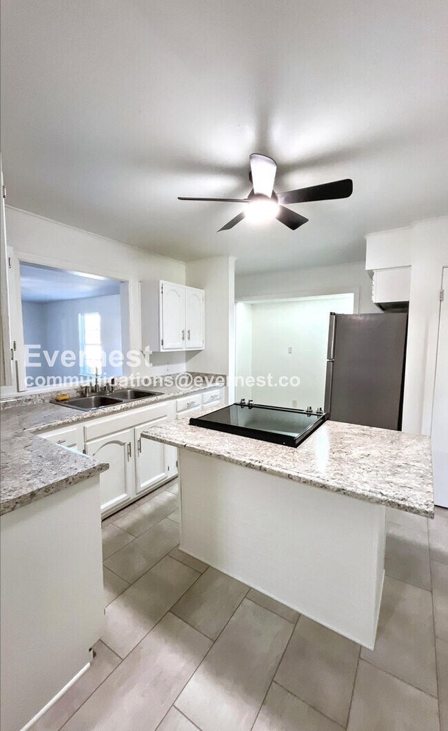 Foto del edificio - 15 Walker Ave