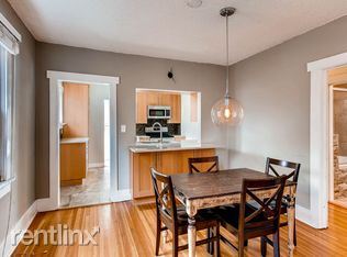 Foto del edificio - 305 S Washington St