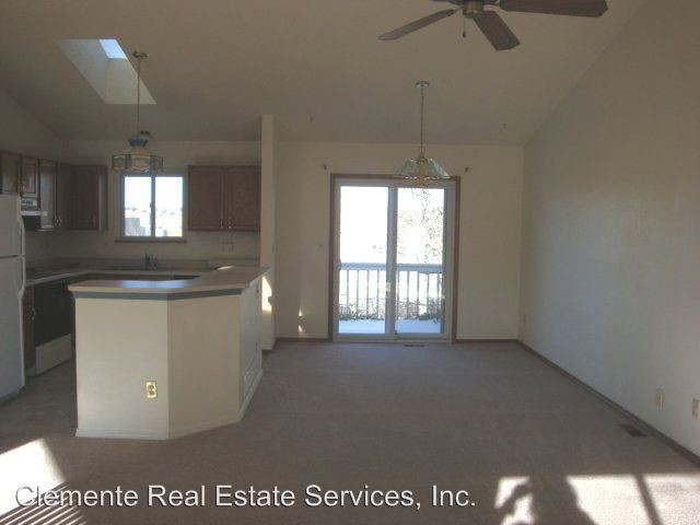 Building Photo - 3 br, 3 bath House - 3442 Mountainside Drive