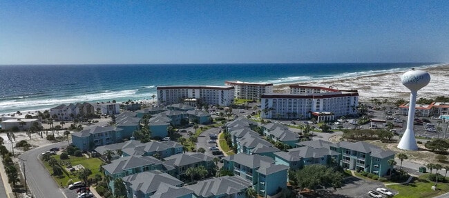 Daily walks to the beach - Somerset Oceanside Apartments
