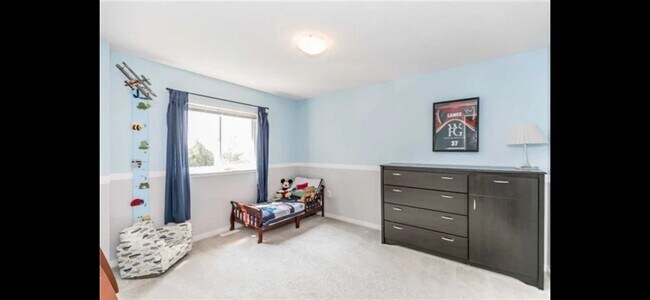 Building Photo - 32 Cassandra Dr