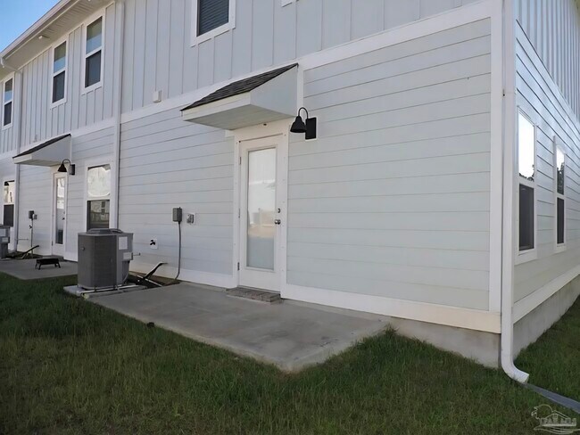 Building Photo - 9635 Nature Creek Blvd
