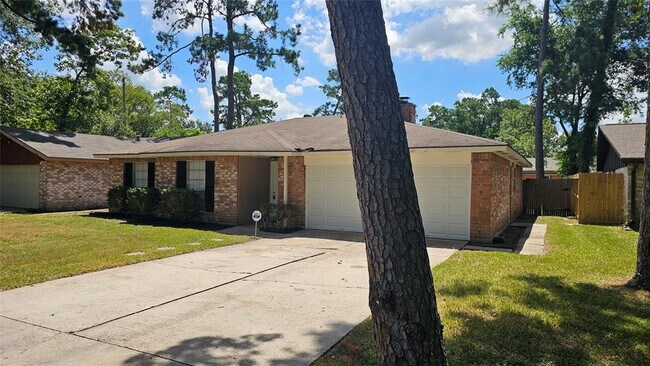 Foto del edificio - 4410 Adonis Dr