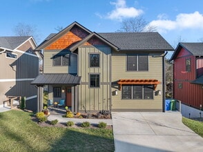 Building Photo - 38 Acona Ln