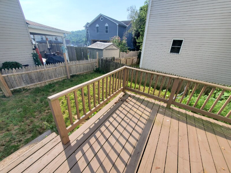 Primary Photo - 208 Arabella St