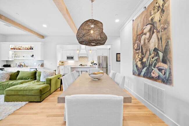 Foto del edificio - 1411 Courtside Dr