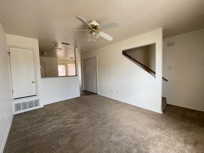 Building Photo - 4407 Jeff Scott Dr