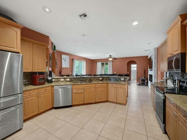 Foto del edificio - 1371 SW Halford Ave