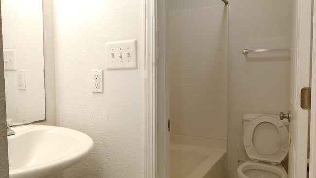 Foto del edificio - 2506 S Ocean Blvd