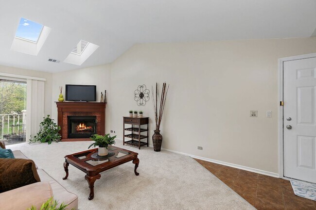 Foto del edificio - 2838 Meadow Ln