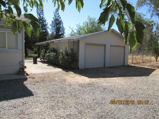 Building Photo - 11861 Clay Station Rd