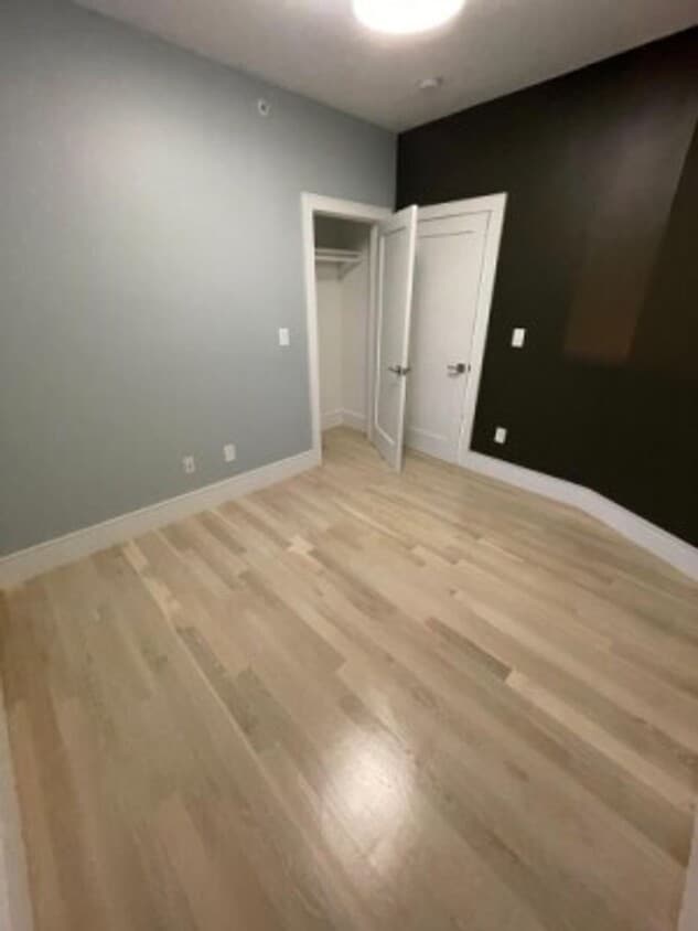 Renovated 3 Bed/2 Bath Right In The Heart Of Washington Square! - Renovated 3 Bed/2 Bath Right In The Heart Of Washington Square!