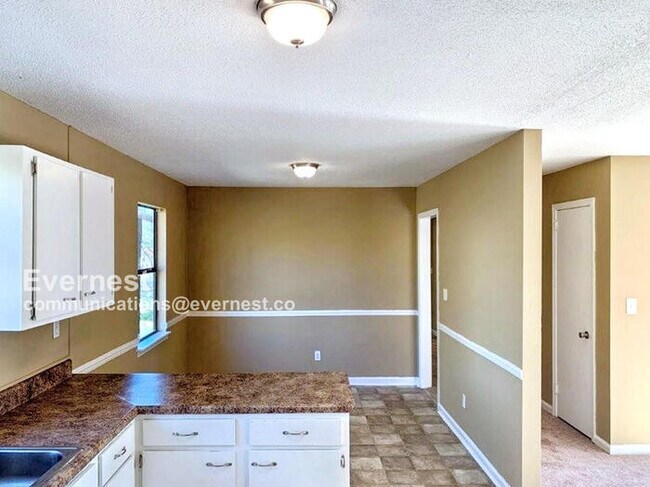 Foto del edificio - 700 15th Ct NW