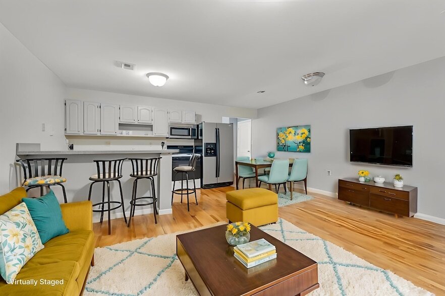 Photo - 4413 Park Avenue Unit 2L