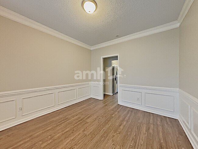 Foto del edificio - 1301 Sweetgum Ln
