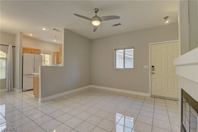 Building Photo - 1311 Red Gable Ln
