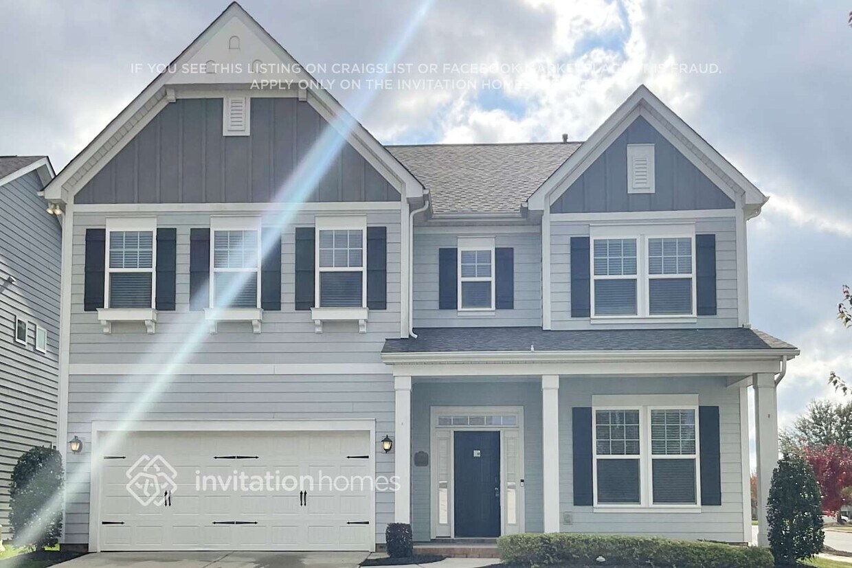 Primary Photo - 1400 Thessallian Ln