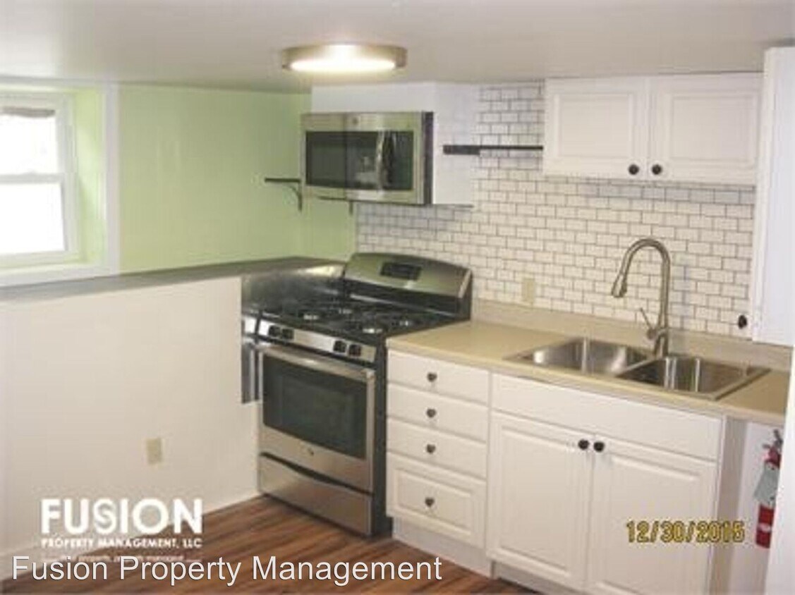 14 West St, Winooski, VT 05404 Apartment for Rent in Winooski, VT