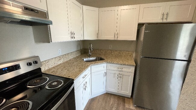 Foto del edificio - 3570 Montante Blvd