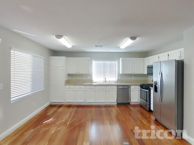 Foto del edificio - 1980 Golden Shadow Ct