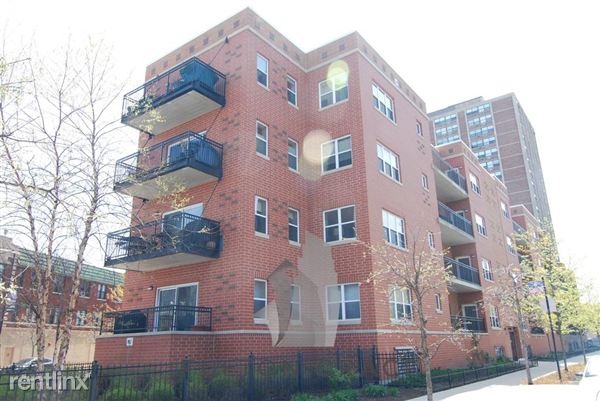 Primary Photo - 4311 N Sheridan Rd