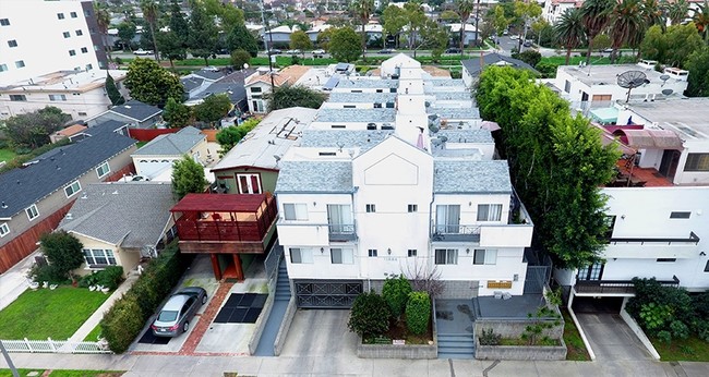 11834 AvonWay - Los Angeles CA | MATTHEWS - 11834 Avon Way