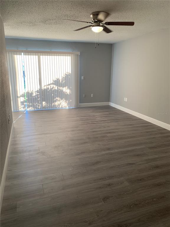 Foto del edificio - 4353 S Semoran Blvd