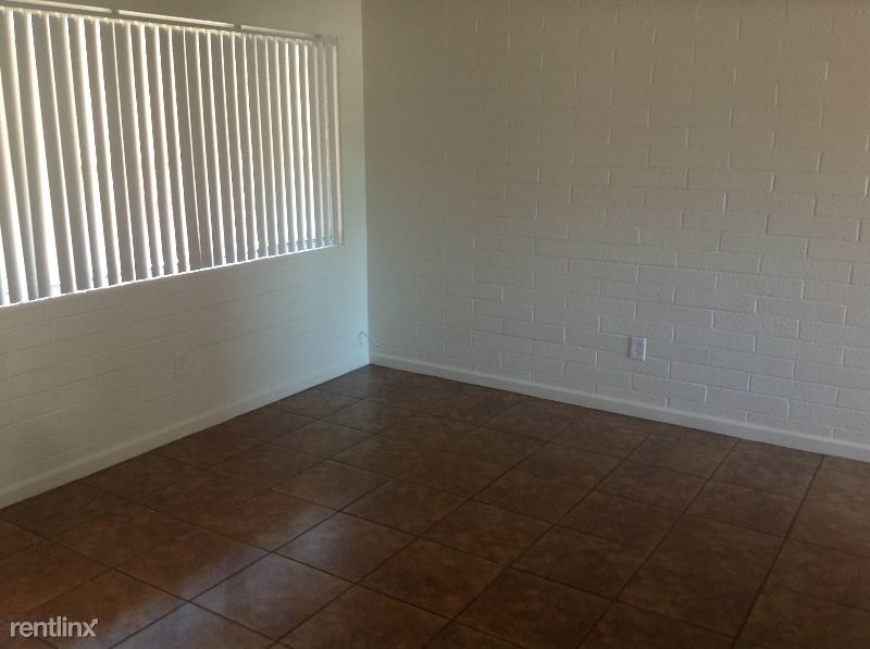 Foto principal - 5024 E Thomas Rd