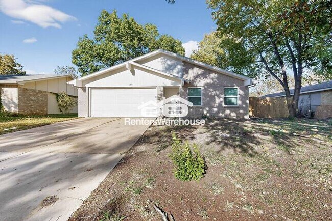 Building Photo - Completely Refreshed Garland Home