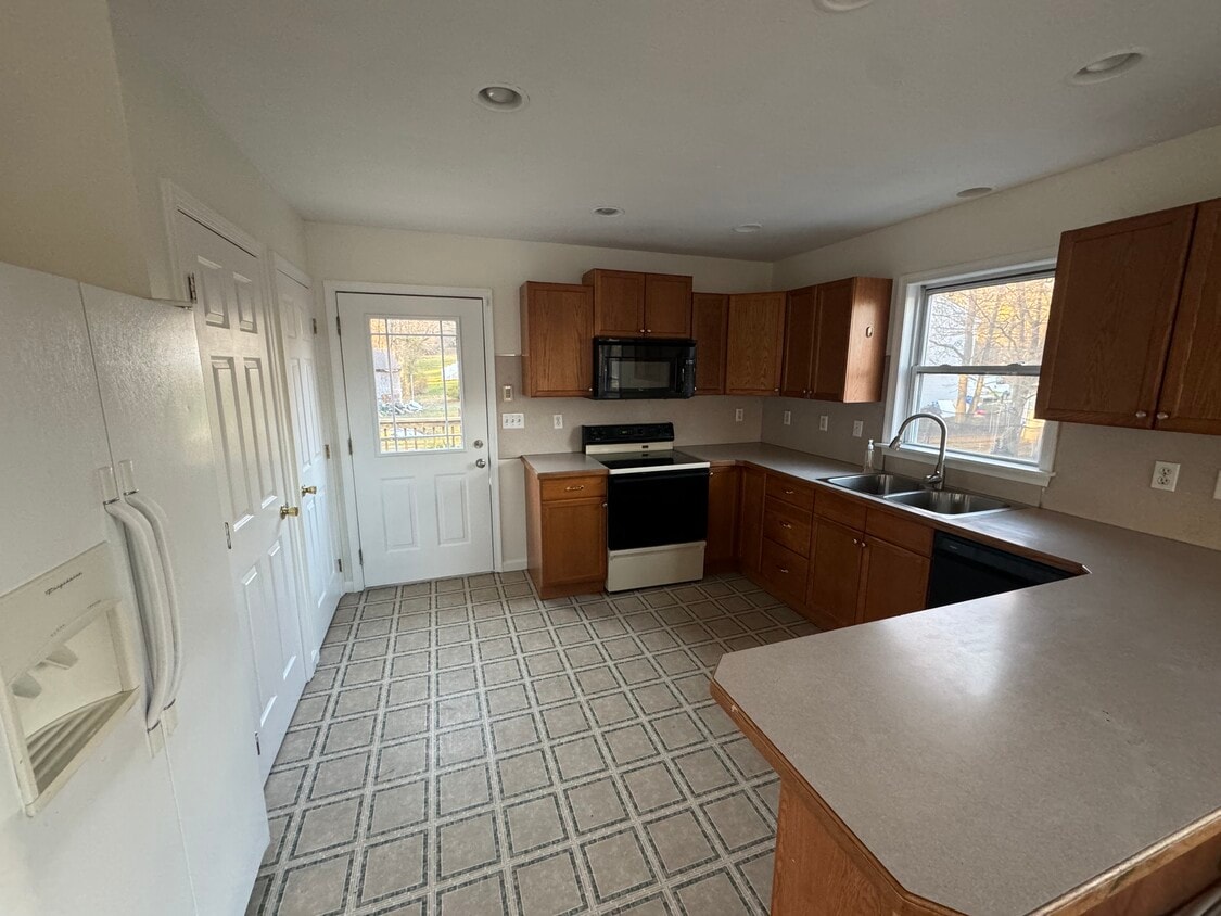 439-baron-rd-north-east-md-21901-townhome-rentals-in-north-east-md