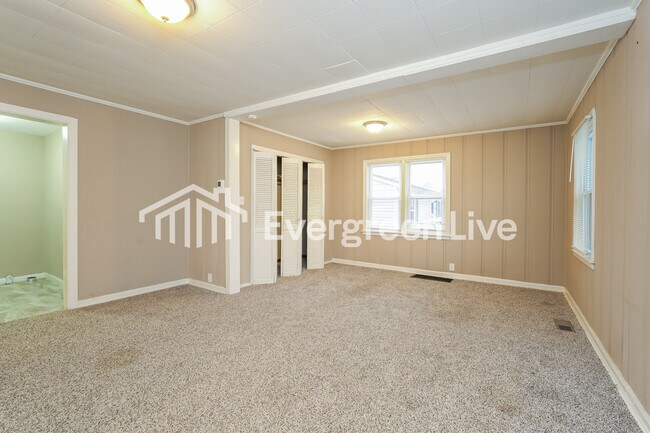 Foto del edificio - 222 Charles Ave